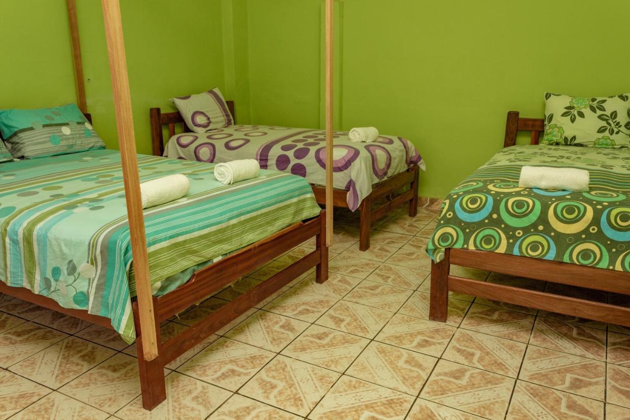 Perezoso Hostel Rurrenabaque Esterno foto
