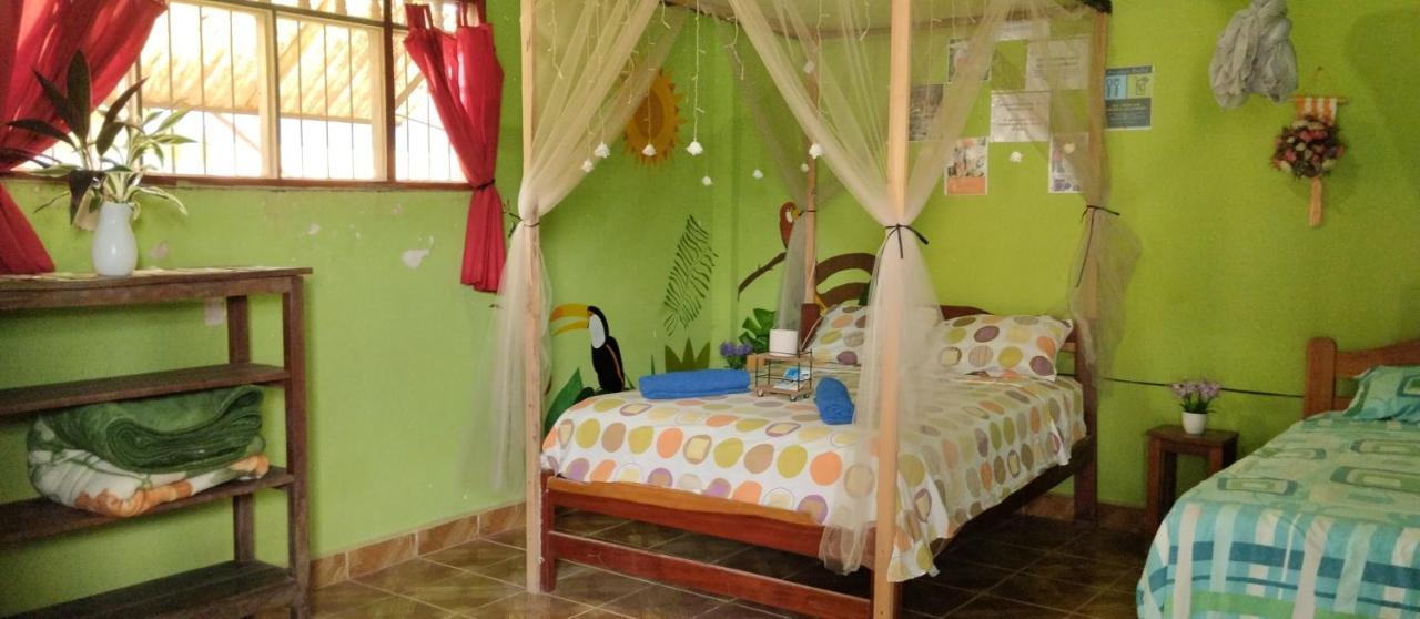 Perezoso Hostel Rurrenabaque Esterno foto